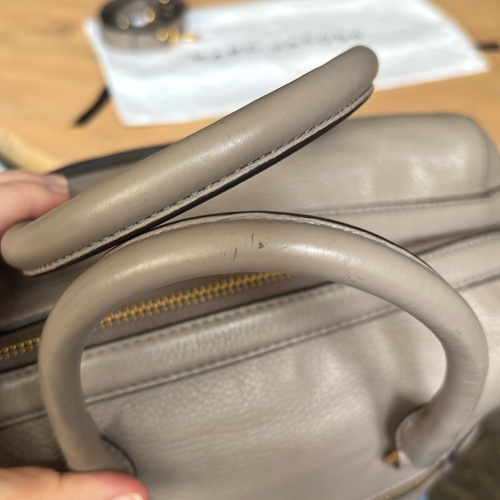 Marc Jacobβs Calfskin Recruit Bauletto Satchel Purse Bag Mink Gray - Picture 9 of 14